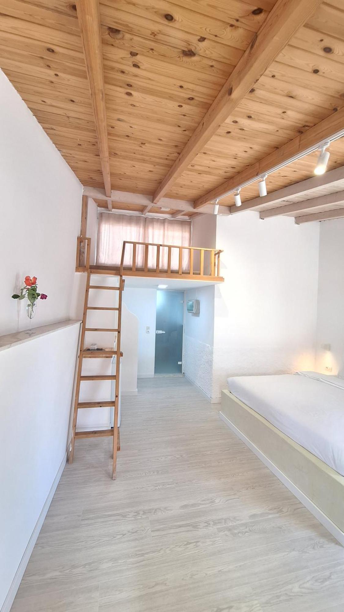 Tonea'S Houses ヒマラ 部屋 写真